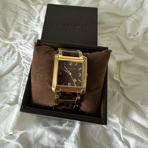 Michael Kors rare brown dial chronograph tortoise watch w date. New battery
